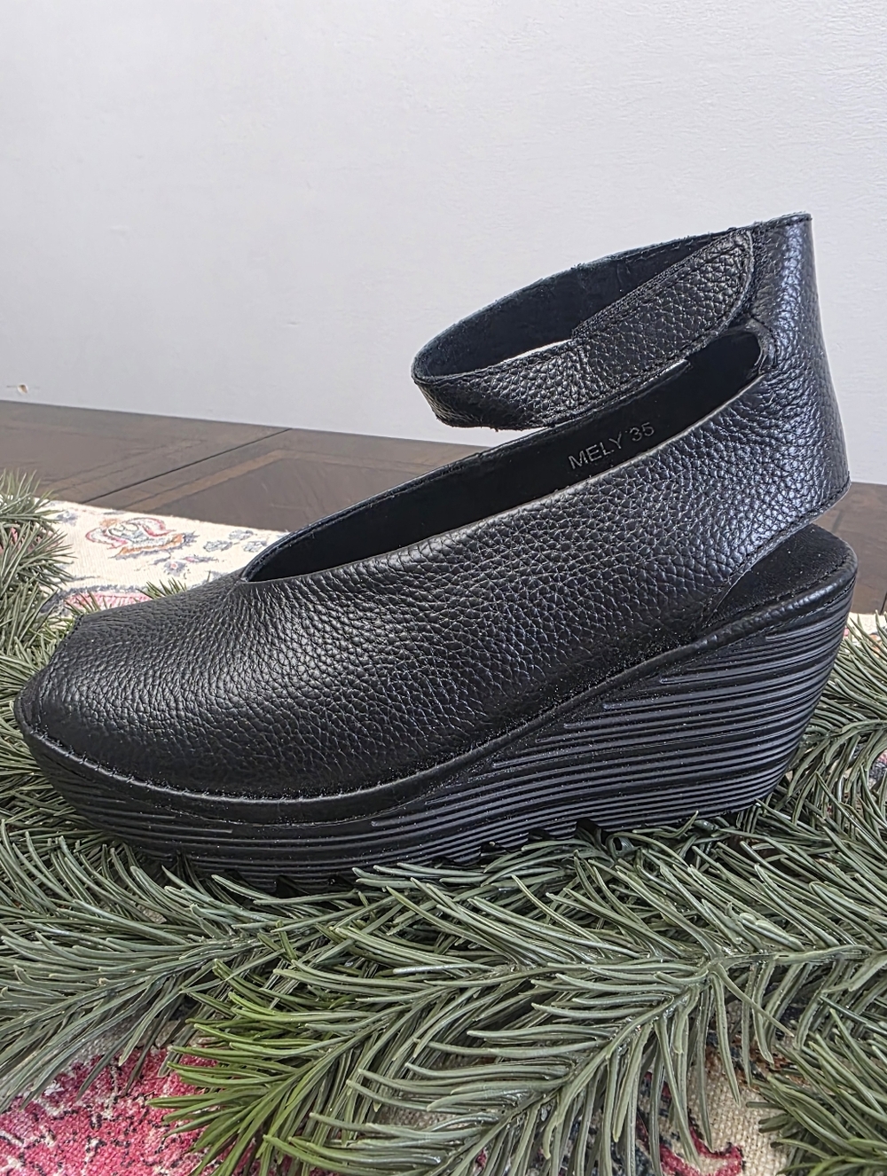 bernie mev. Women's Mely Slingback Wedges in Black Grain